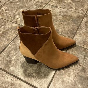 Heeled booties